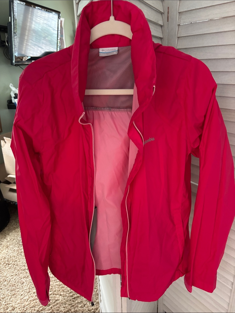 Columbia Women's Hot Pink Lightweight Ski Jacket